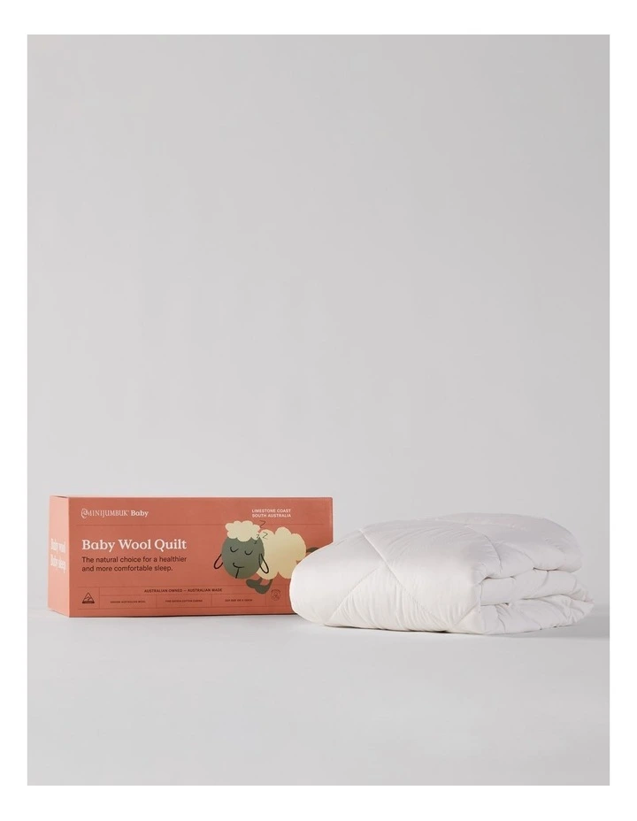 Baby Wool Quilt Cot in White image 1