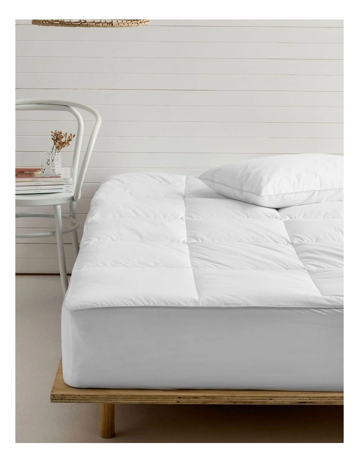 All Seasons Mattress Topper in White image 2