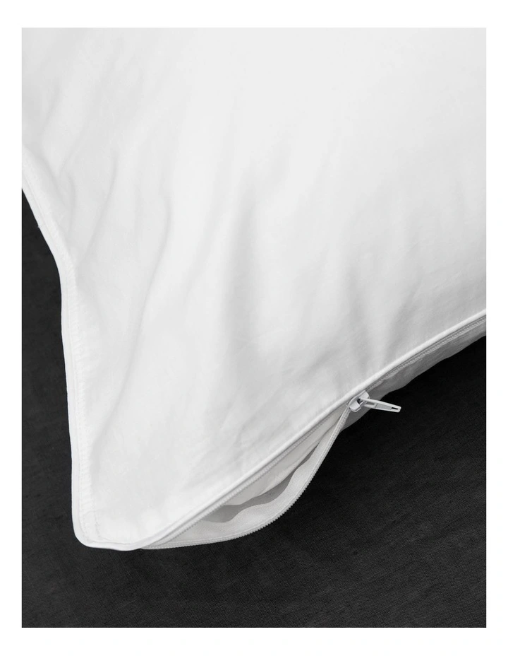 Comfortech Stain Resistant Pillow Protector 2 Pack image 3