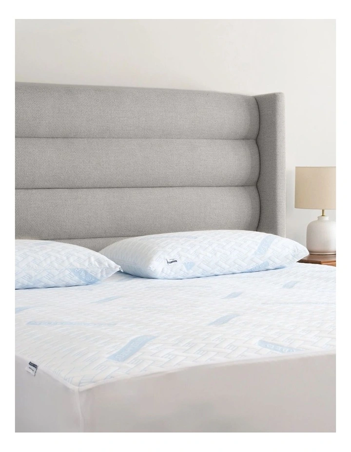 Cooling Waterproof Mattress Protector in White image 4
