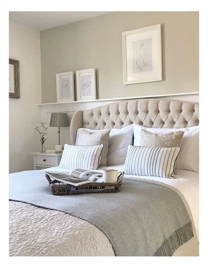 Hampton Throw Blanket in Silver image 2