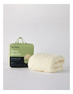 Sleep Restful Wool Mattress Topper in White