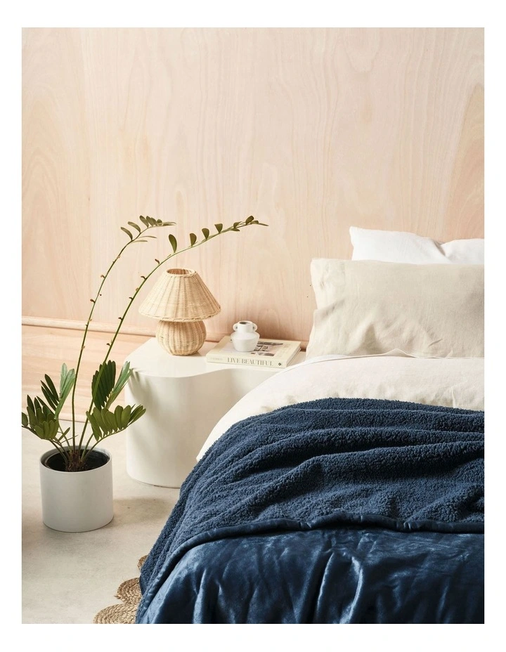 Sena Blanket in Navy image 2