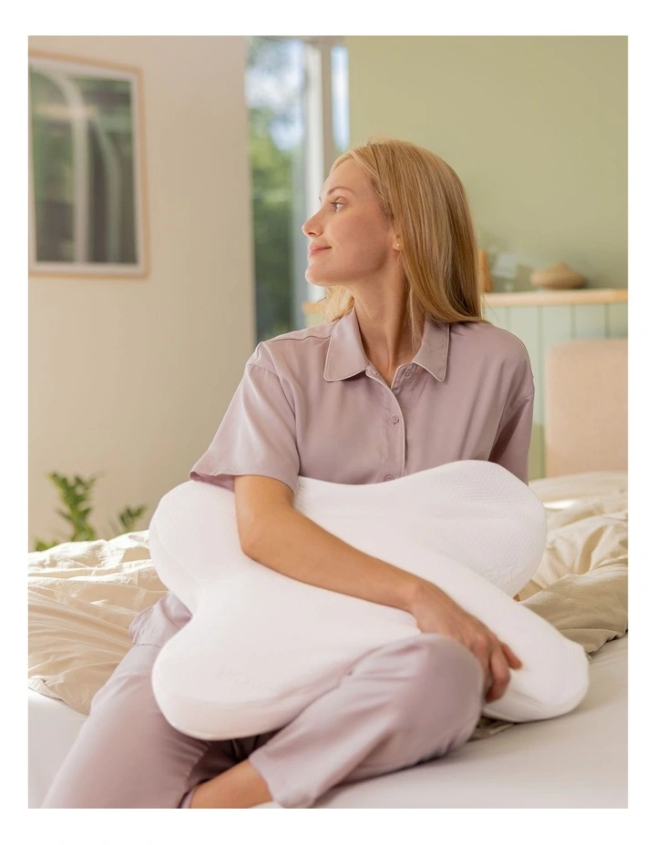 Ombracio Pillow Medium image 6