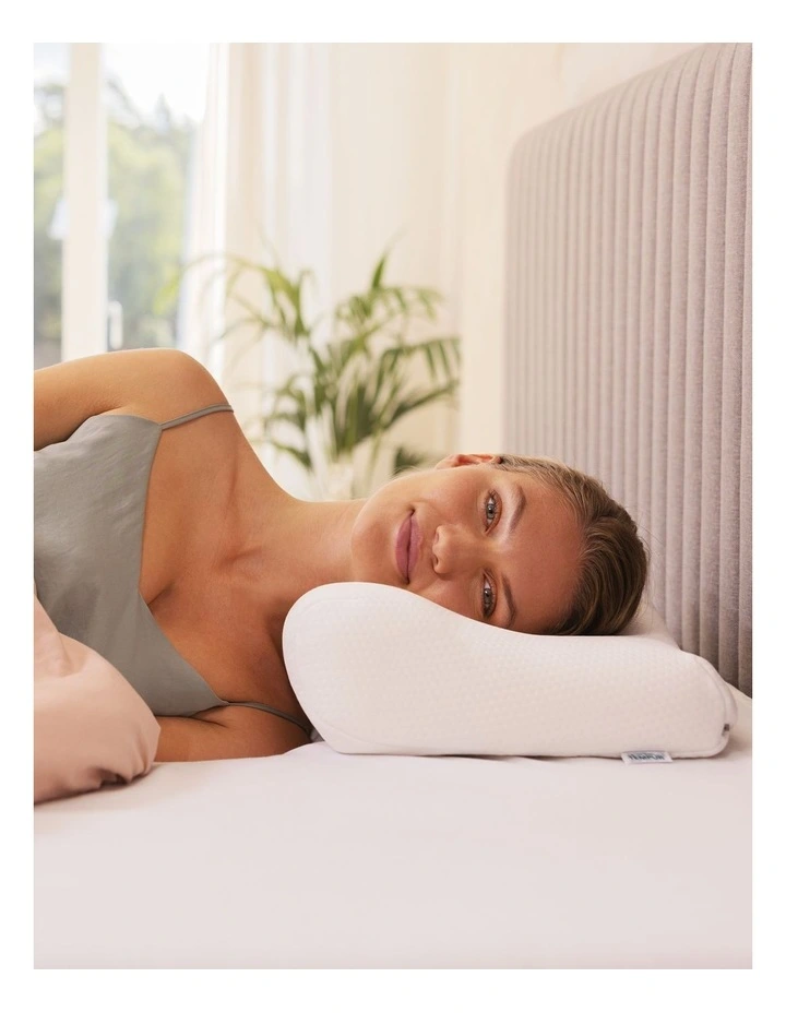 Original Pillow Medium in White image 6