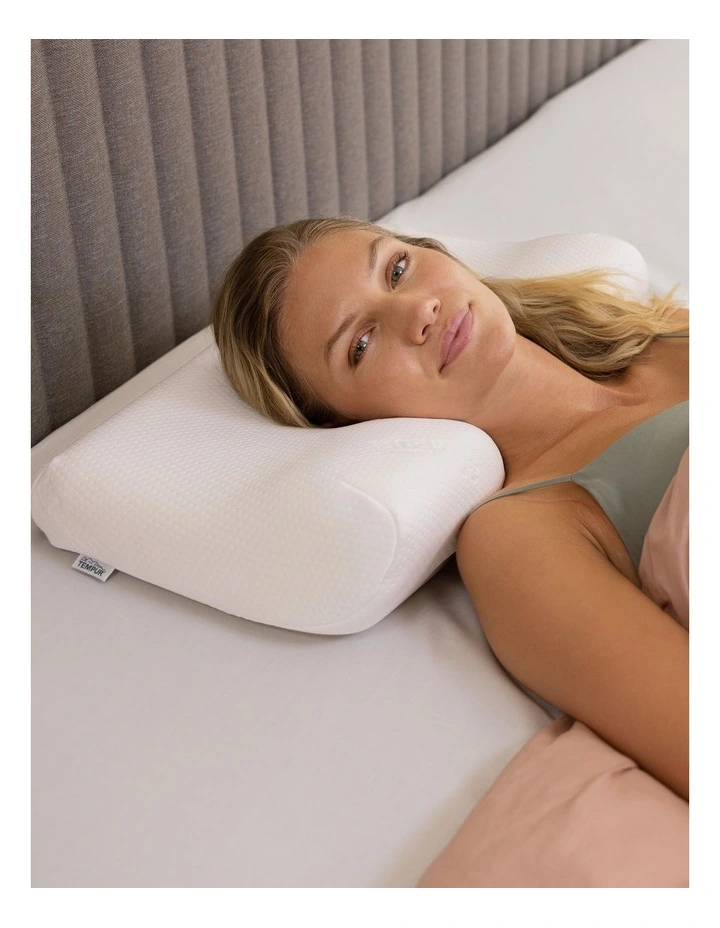 Original Pillow Medium in White image 7