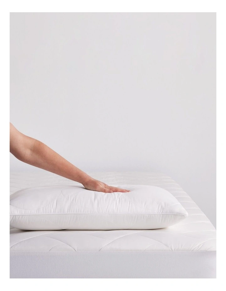 Breathe and Support Latex Pillow in White image 2