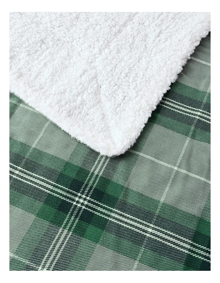 Christmas Blanket in Green Tartan image 4