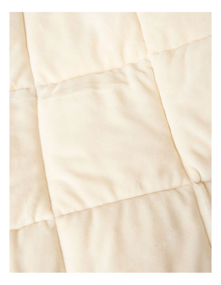 Quilted Plush Blanket in Natural image 2