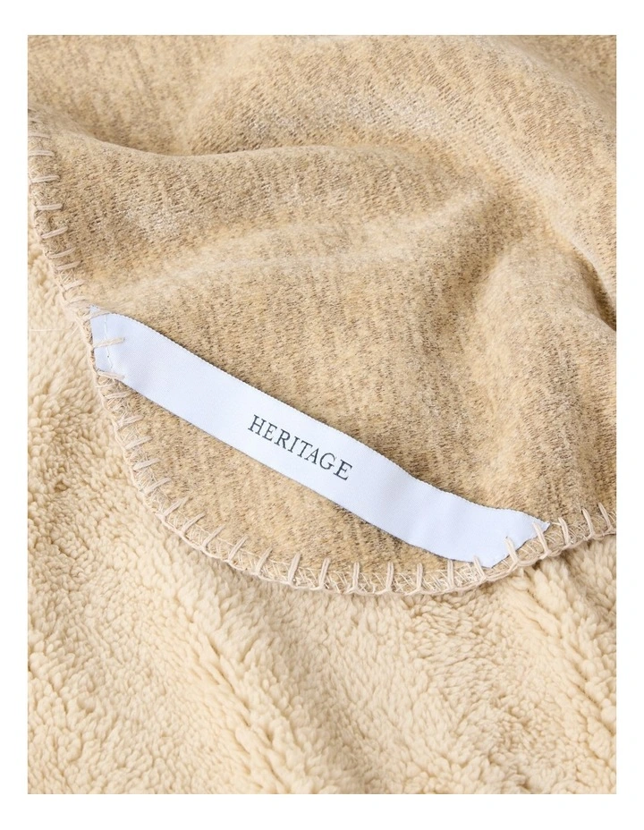 Chenille Sherpa Blanket in Natural image 4