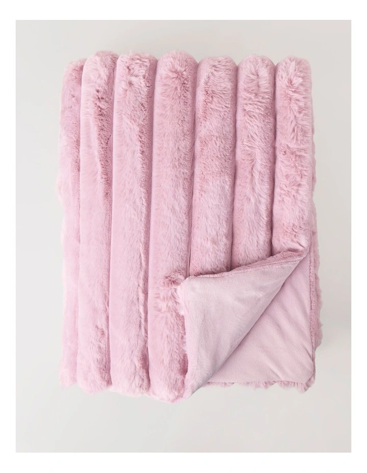 Chunky Rib Blanket in Pink image 1