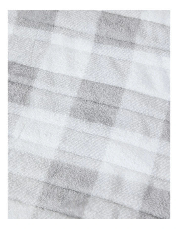 Heated Throw in Charcoal Check image 3