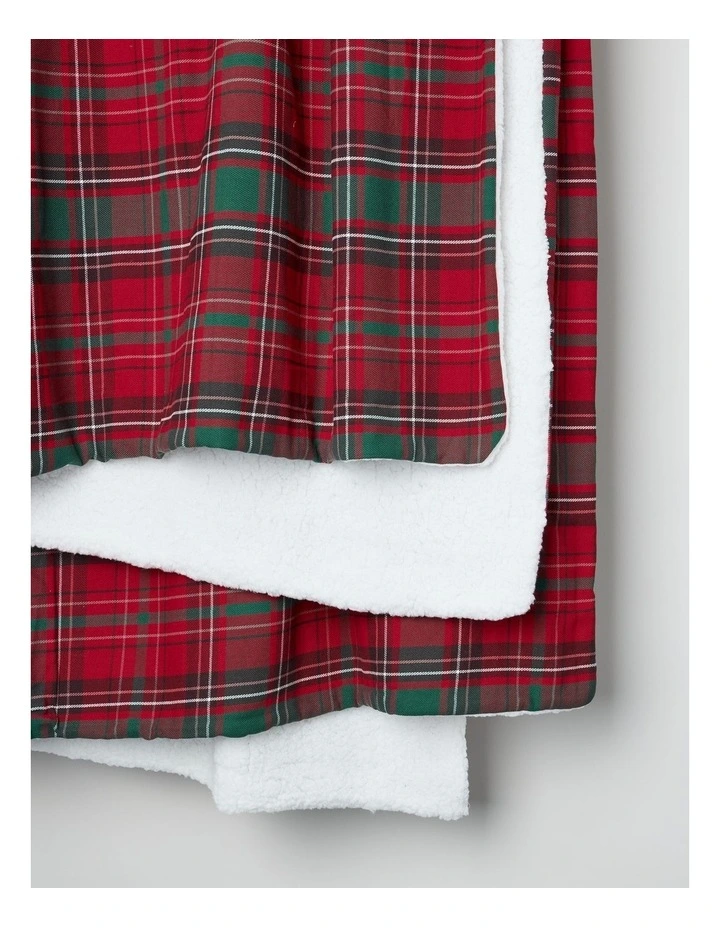 Christmas Blanket in Red Tartan image 3