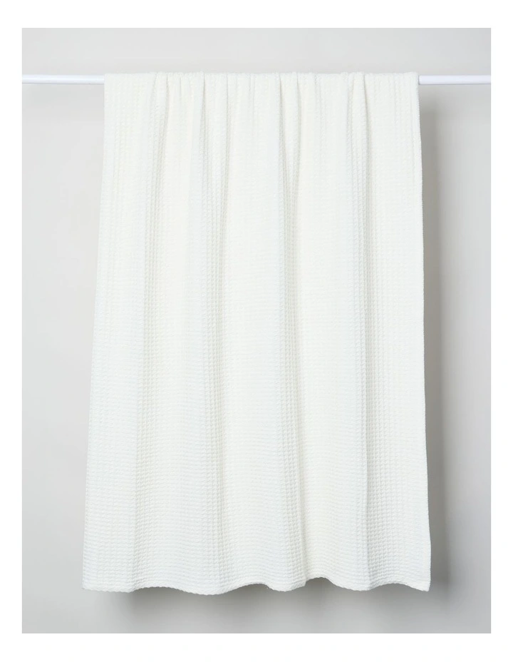 Summer Waffle Blanket in White image 1