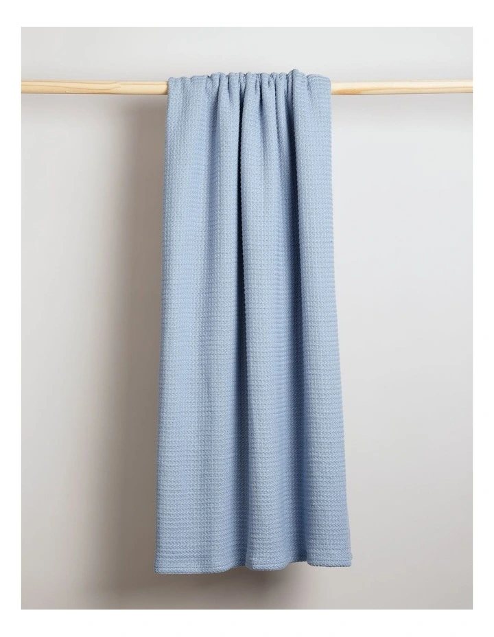Summer Waffle Blanket in Blue image 2