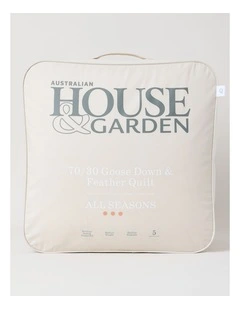70/30 Goose Down & Feather Quilt