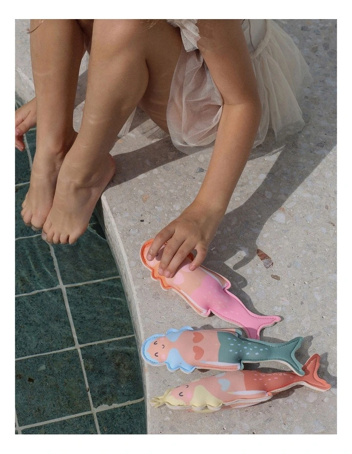 The Mermaid Dive Buddies Set Of 3 in Multi image 6