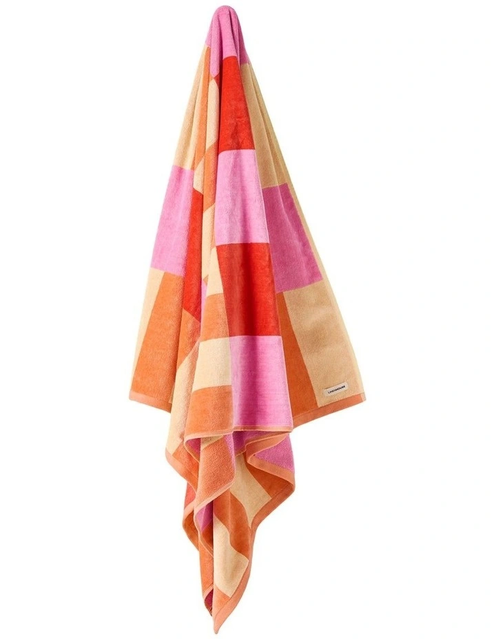 Square Beach Towel in Pink image 3