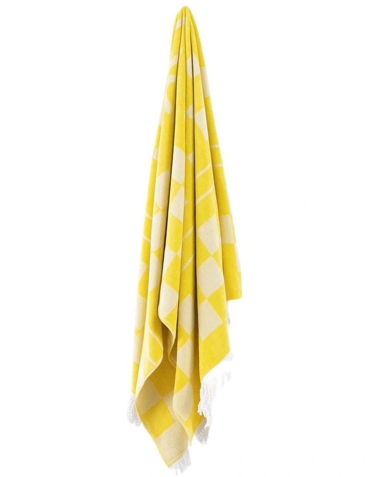 Bay Beach Towel in Zest image 2