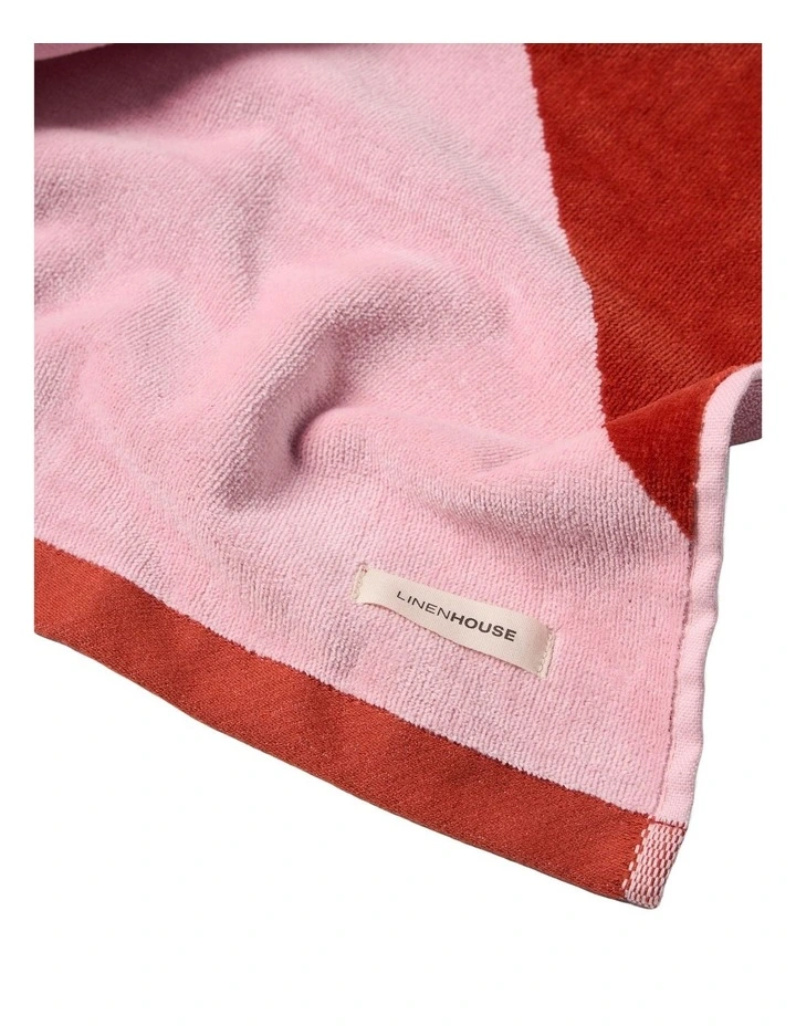 Viva Beach Towel In Chilli image 2