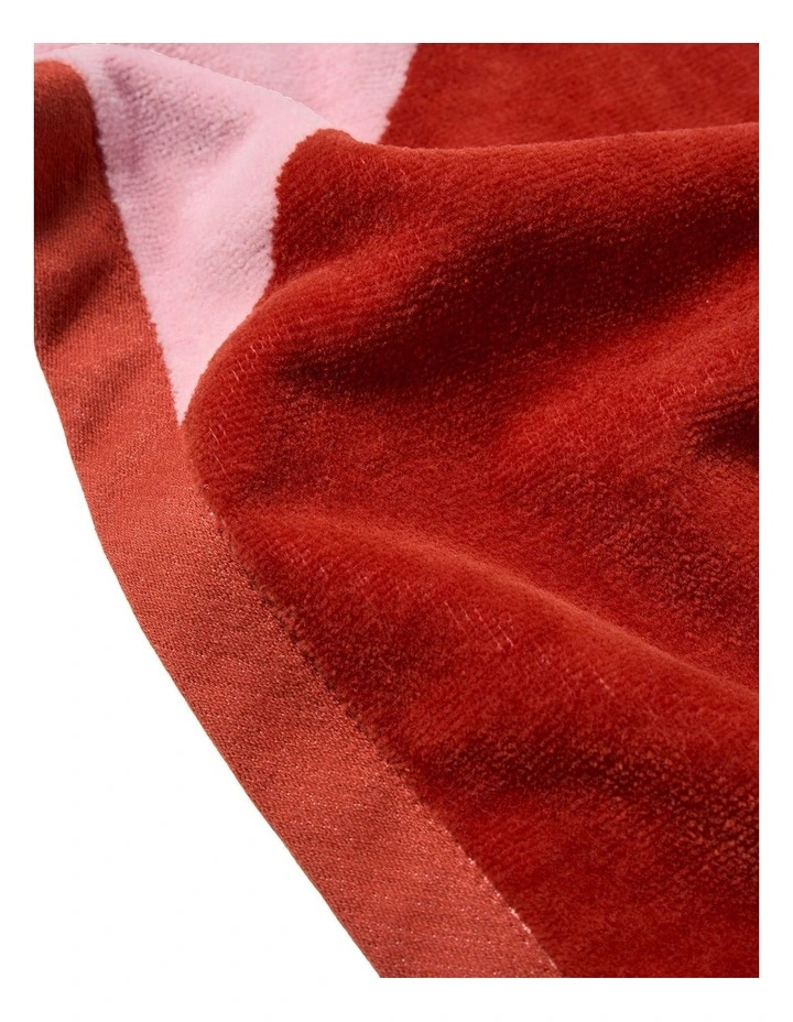 Viva Beach Towel In Chilli image 3