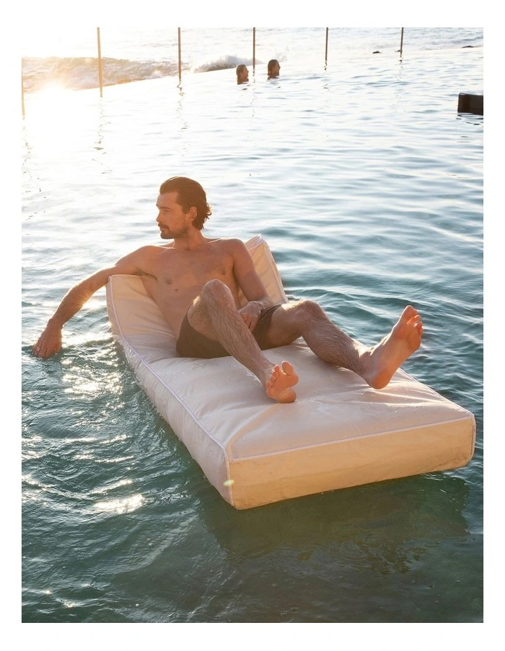 Luxe Lie-On Lounger Casa Blanca in Cream image 2