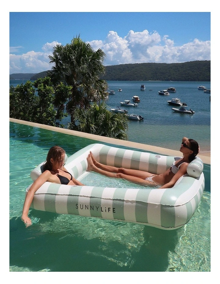 Deluxe Twin Hammock The Vacay in Soft Olive image 2