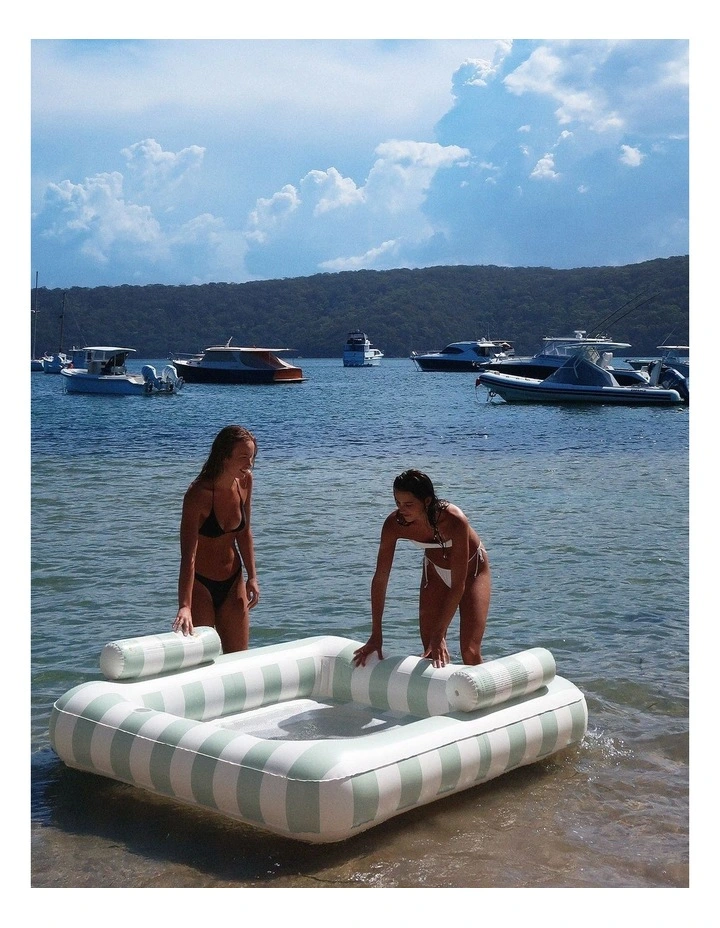 Deluxe Twin Hammock The Vacay in Soft Olive image 4