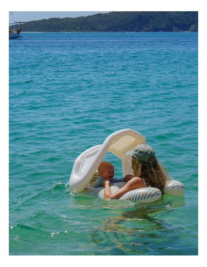 Float Together Baby Seat Duck in Sage image 7