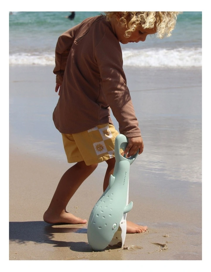 Sand Claws Whale in Green image 4