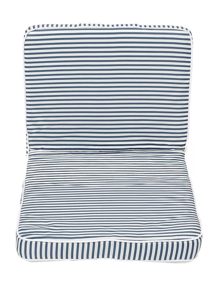 Take Anywhere Resort Stripe Beach Chair in Multi image 3