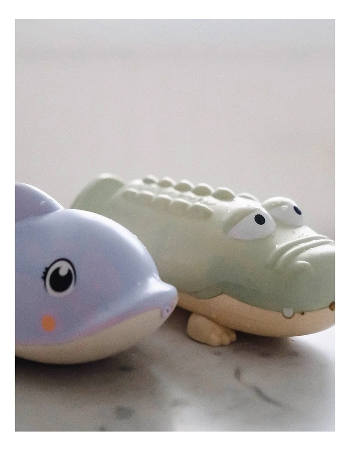 Water Squirters Dolphin Pastel Lilac image 2