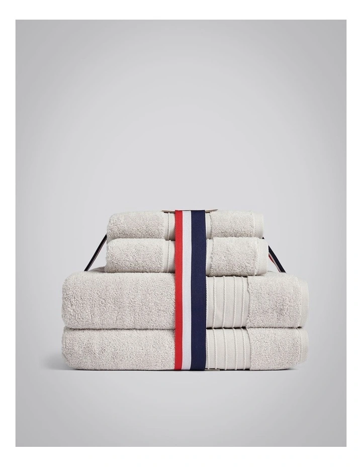 Zero Twist Towels 4 Pack in Vapour Blue image 1