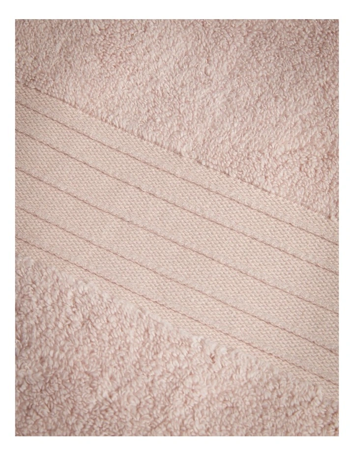 Zero Twist Towel Range in Hushed Violet image 3