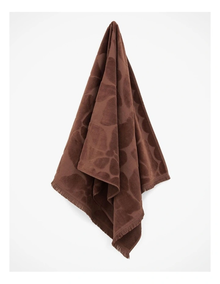 Palma Fringe Towel Set in Clove image 2