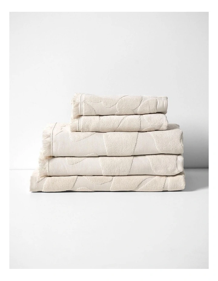 Palma Fringe Towel Set in Sand image 1