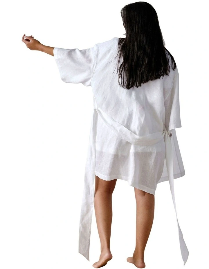 Nimes Short Robe in White image 2