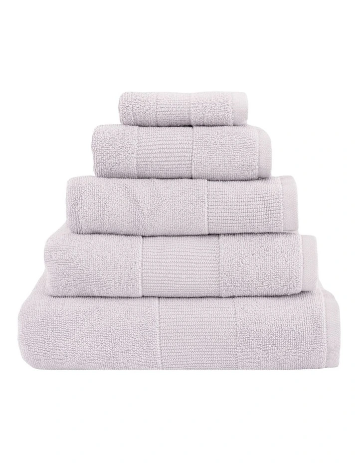 Verana Bath Range in Mauve image 1