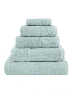 Verana Bath Range in Ocean