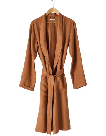 Cinnamon colour