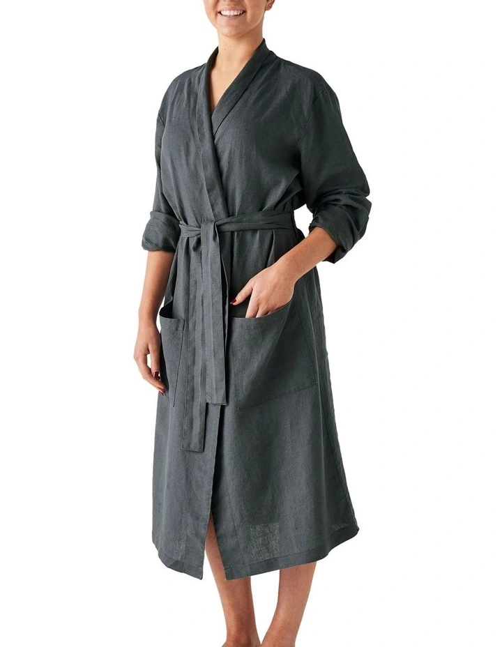 Nimes Bath Robe in Magnet image 2