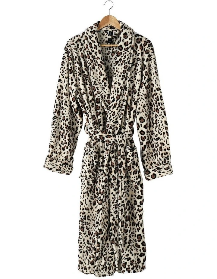 Plush Bath Robe in Leopard image 2