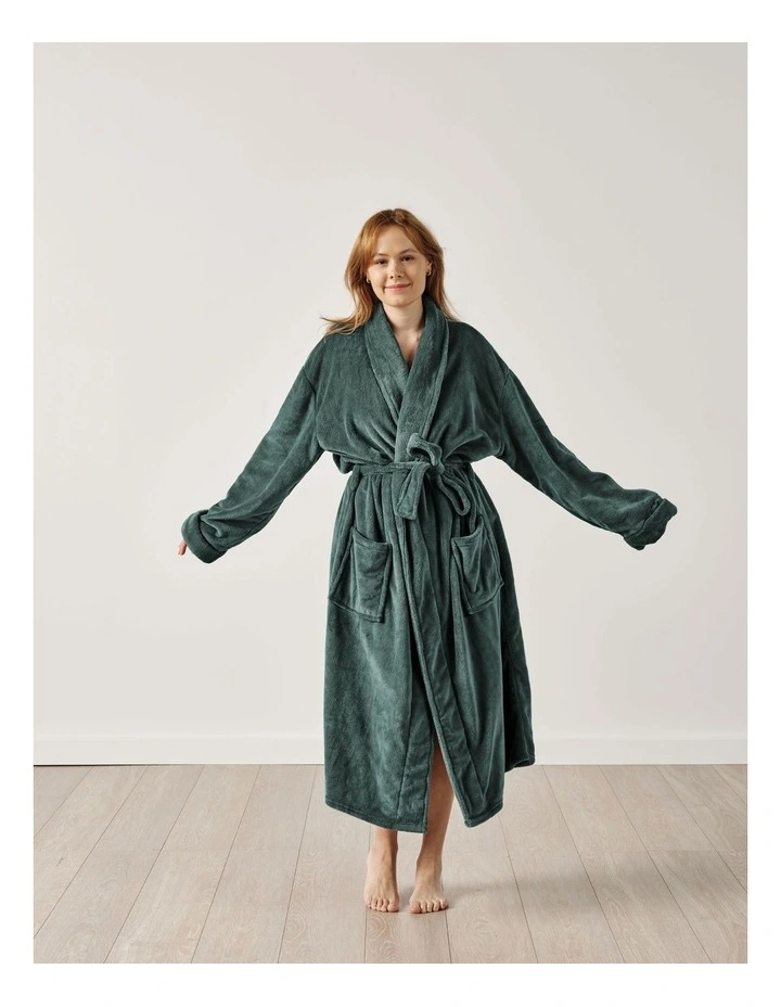 Plush Robe in Green image 2