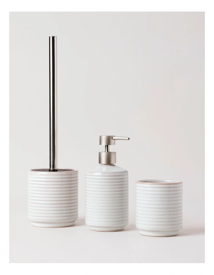 Dune Bathroom Accessories in Natural image 3