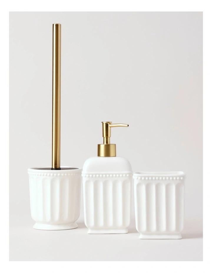Cape Bathroom Accessories in White image 3