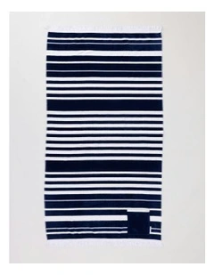 Hampton Stripe Pocket Beach Towel in Navy
