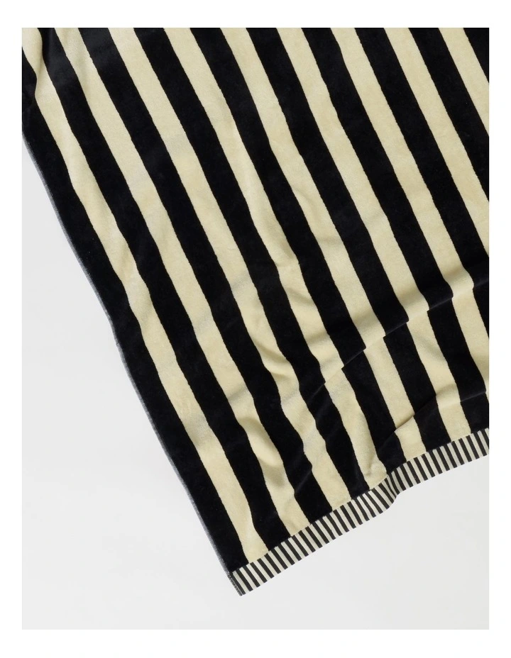 Reverse Stripe Terry Beach Towel in Black image 2