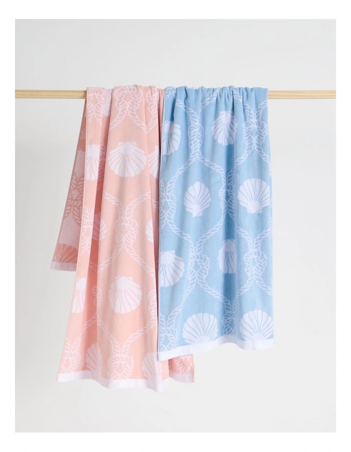 Seashell Beach Towel in Pink image 4