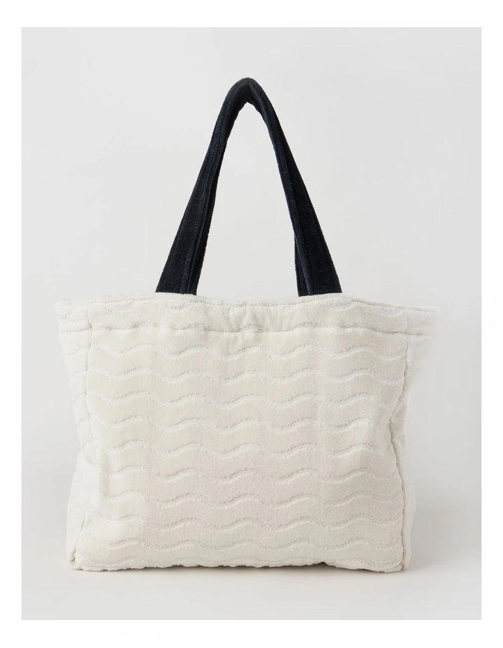 Wave Beach Bag in Cream image 1