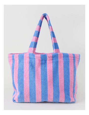 Pink colour